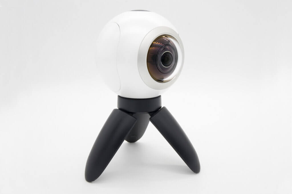 360-Grad-Kamera auf Dreibein