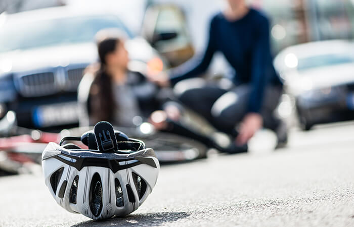 Fahrradhelm schützt bei Unfall